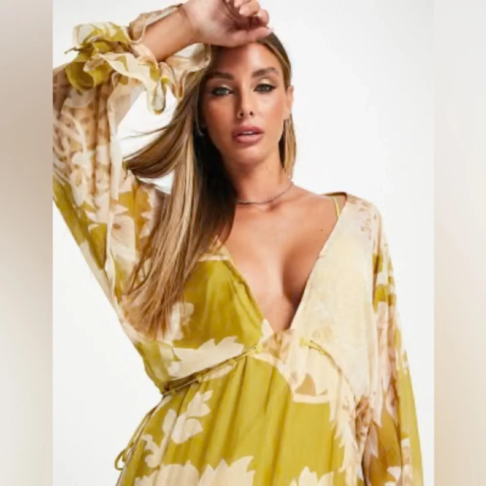 Asos Floral Maxi Dress - Picture 5 of 6